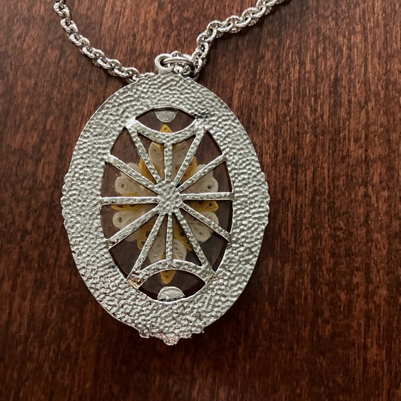 Unique Vintage Silver and Yellow Floral Jewelry Set necklace clip on earrings - Picture 3 of 6